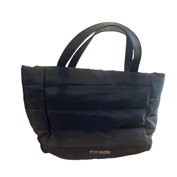 Steve Madden Black Quilted Tote Bag 🖤👜 - Picture 2 of 16